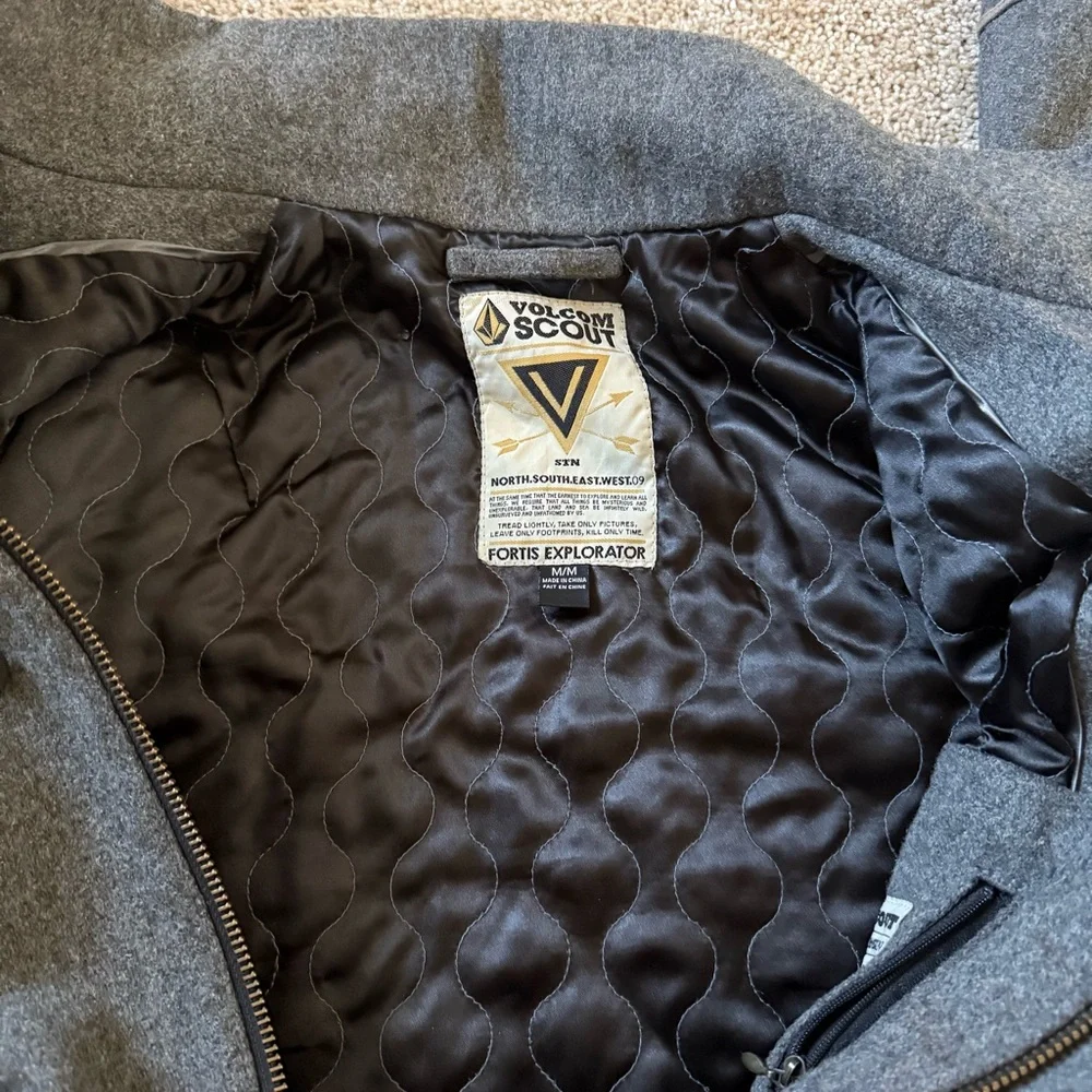 VTG Volcom Scout Men’s Collectable 55% Wool Full Zip Overcoat Size‎ L Fortis